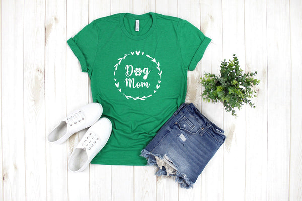 Dog Mom Tshirt - little crafty souls