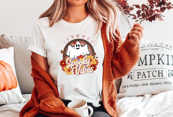 Retro Spooky Vibes Tshirt - little crafty souls